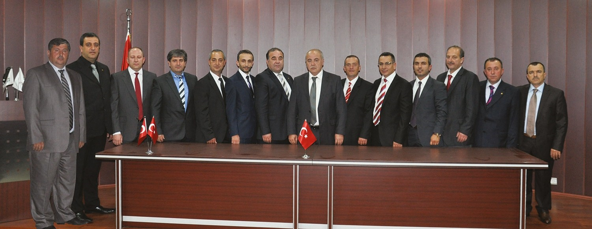 Acar Yeniden Aday