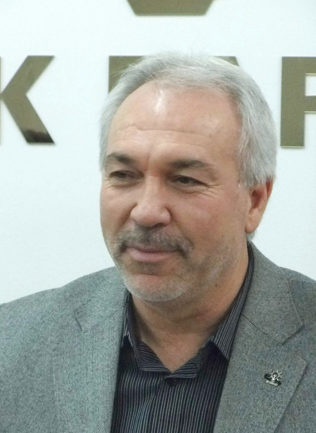 "Güler, Yakın Bir Tarihte AK Parti\'li Olacak"