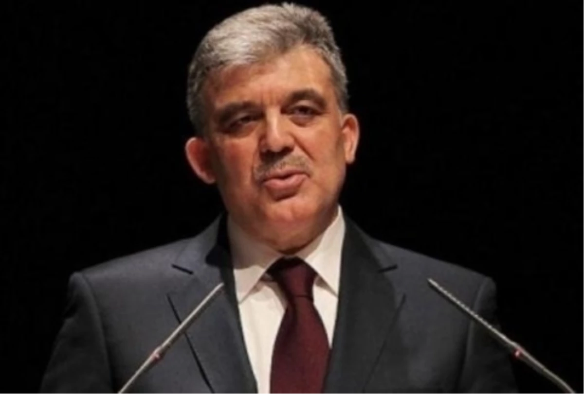 Cumhurbaşkanı Gül, Türkmenistan\'a Gitti