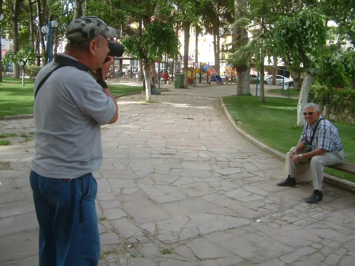 Emekli Öğretmen, Başarılı Fotoğrafçı Oldu