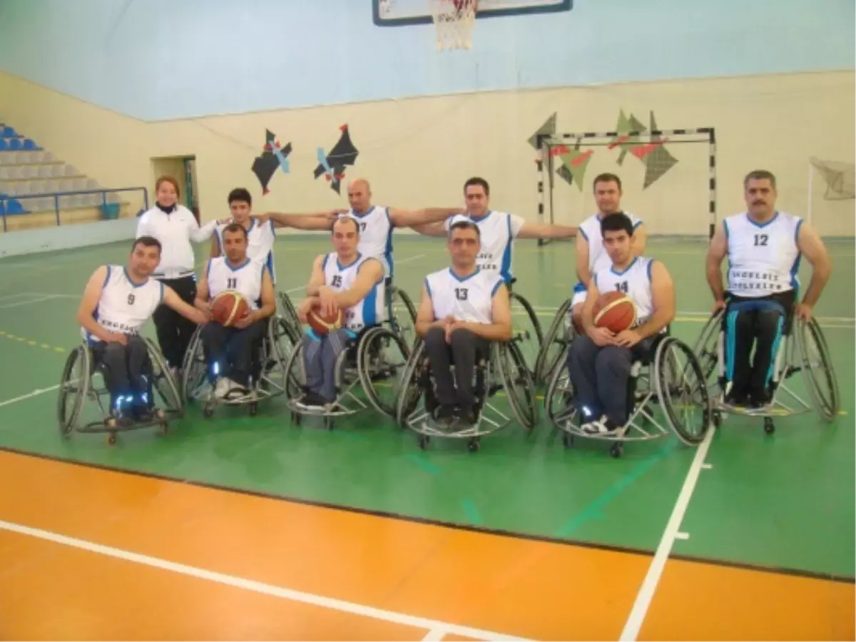 Engelli Basketbolcular Finale Çıktı