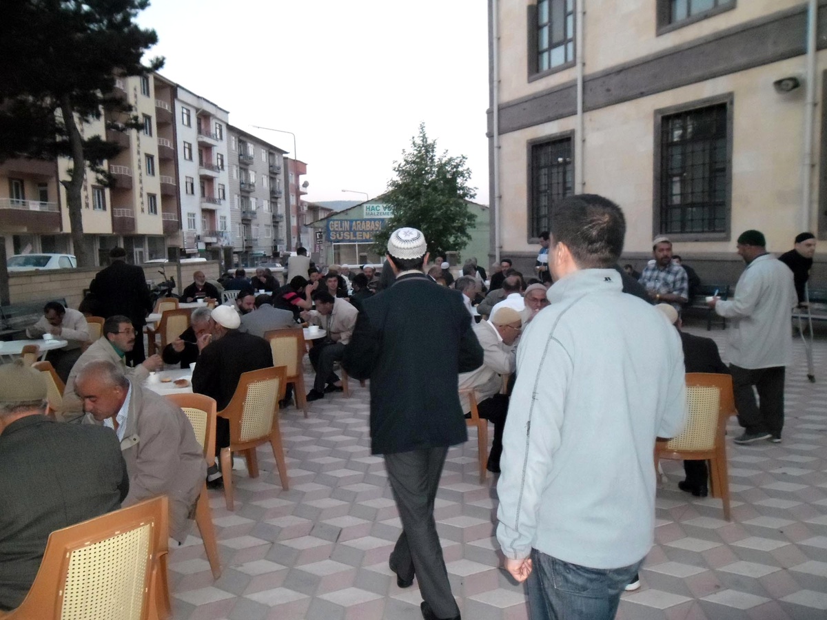 Sorgun\'da "Sabah Namazında Buluşuyoruz" Etkinliği