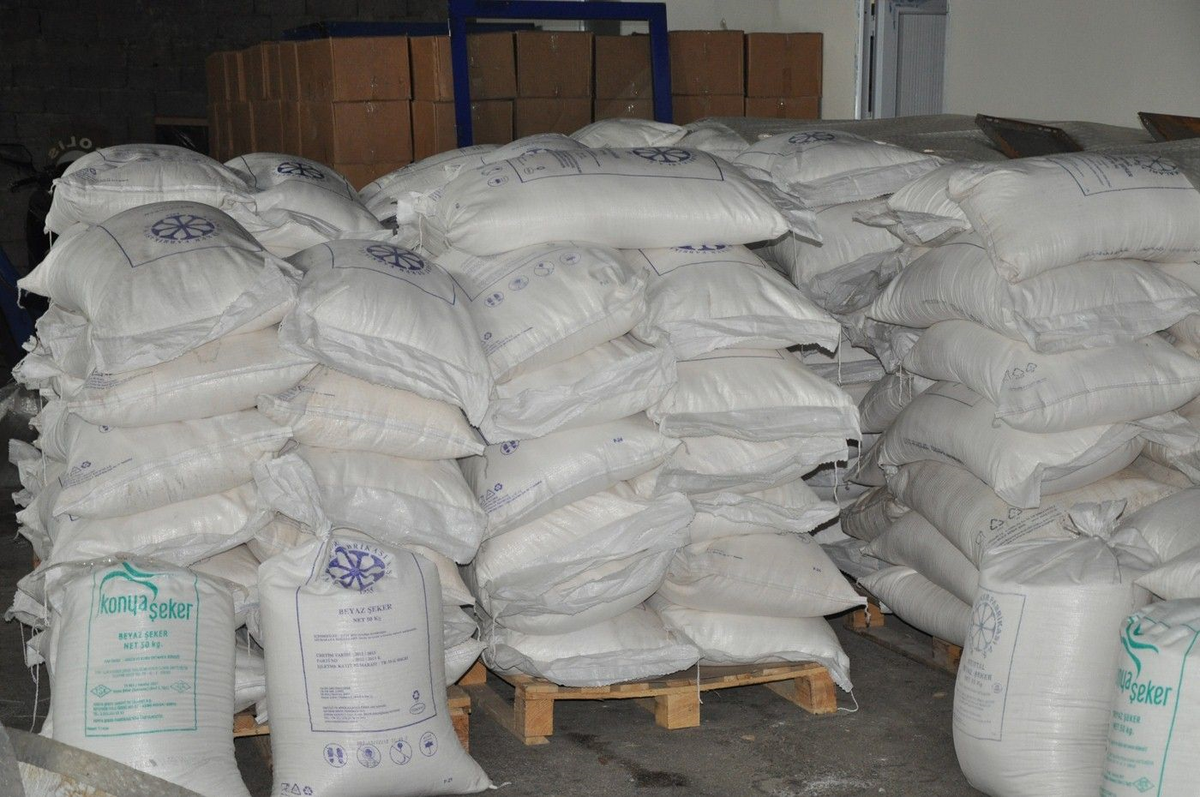 7 Ton Gümrük Kaçağı Toz Şeker Ele Geçirildi