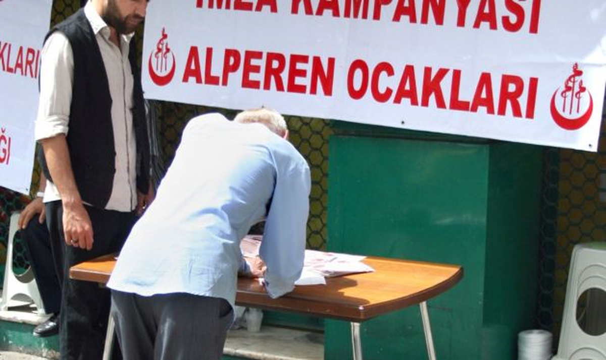 "Ayasofya Camii İbadete Açılsın" İmza Kampanyası
