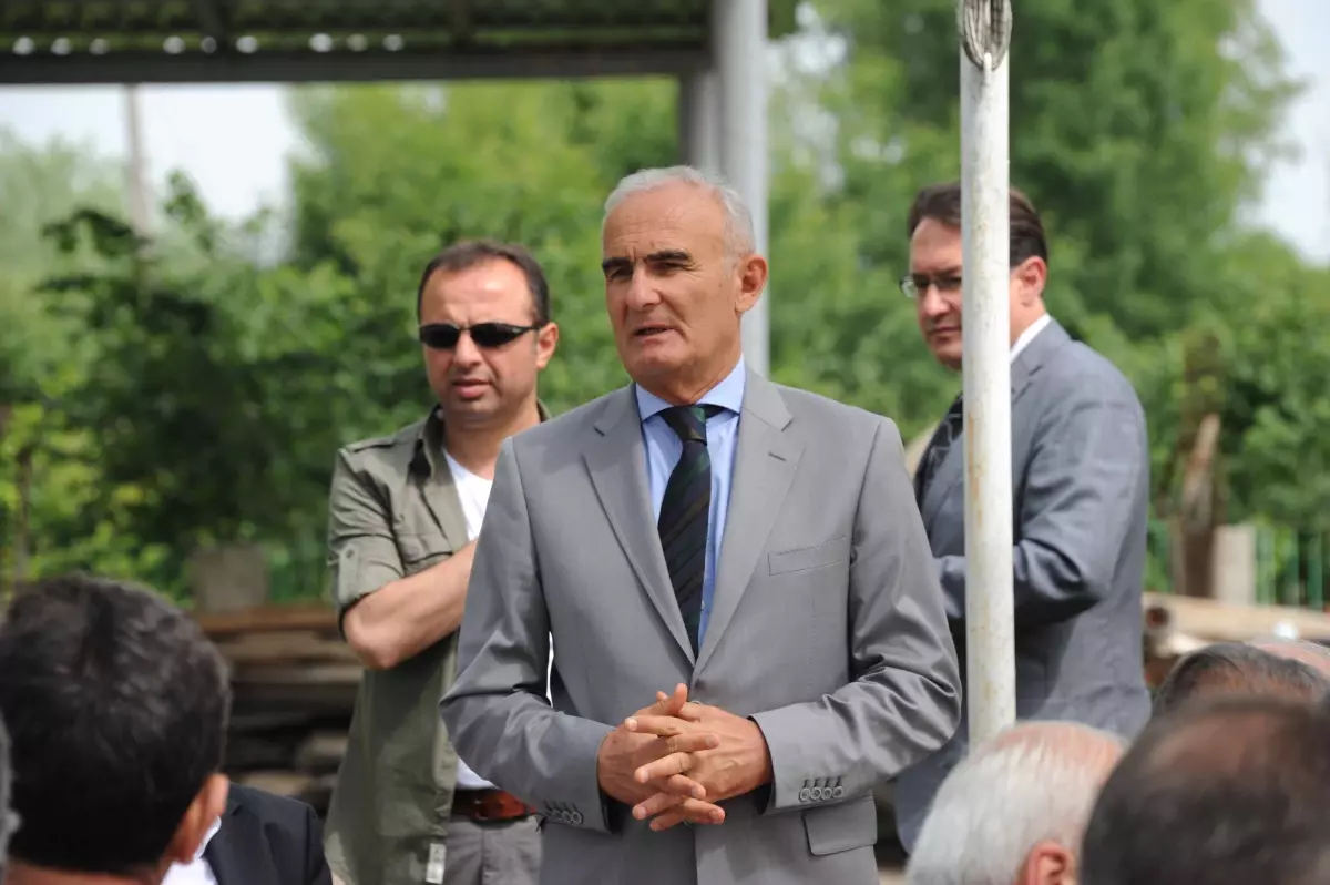 Başkan Yılmaz: "Yeni Sanayi Alanları Oluşturmalıyız"