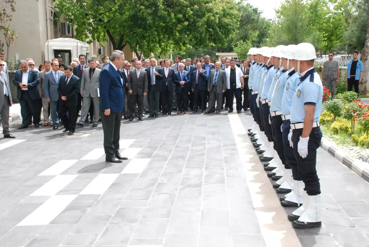 Diyarbakır Valisi Kıraç Göreve Başladı