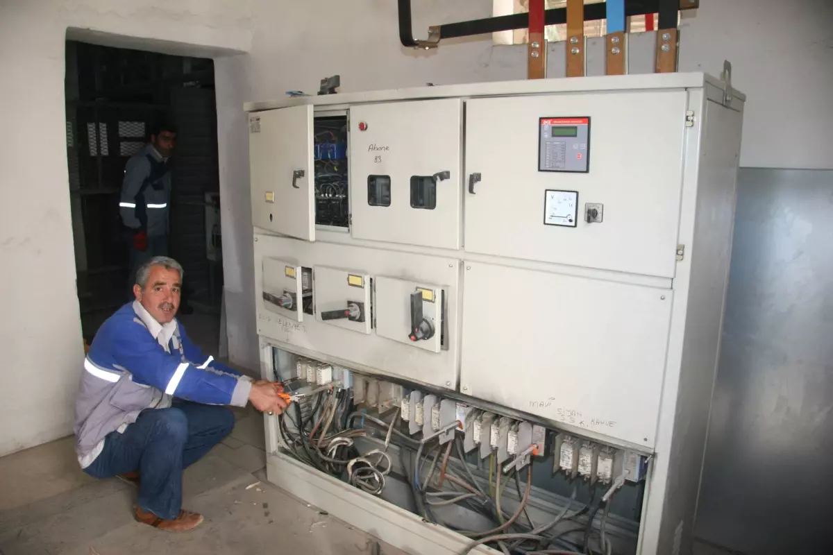 Edaş Bakım ve Onarım Çalışmalarını Sürdürüyor