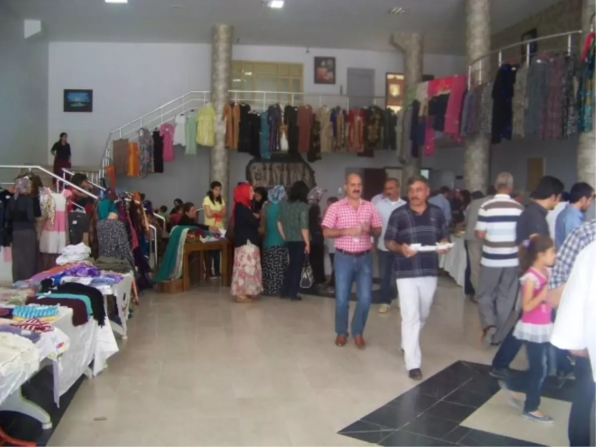 Kadın Danışma Merkezi Kadınlar İçin Kermes Düzenledi