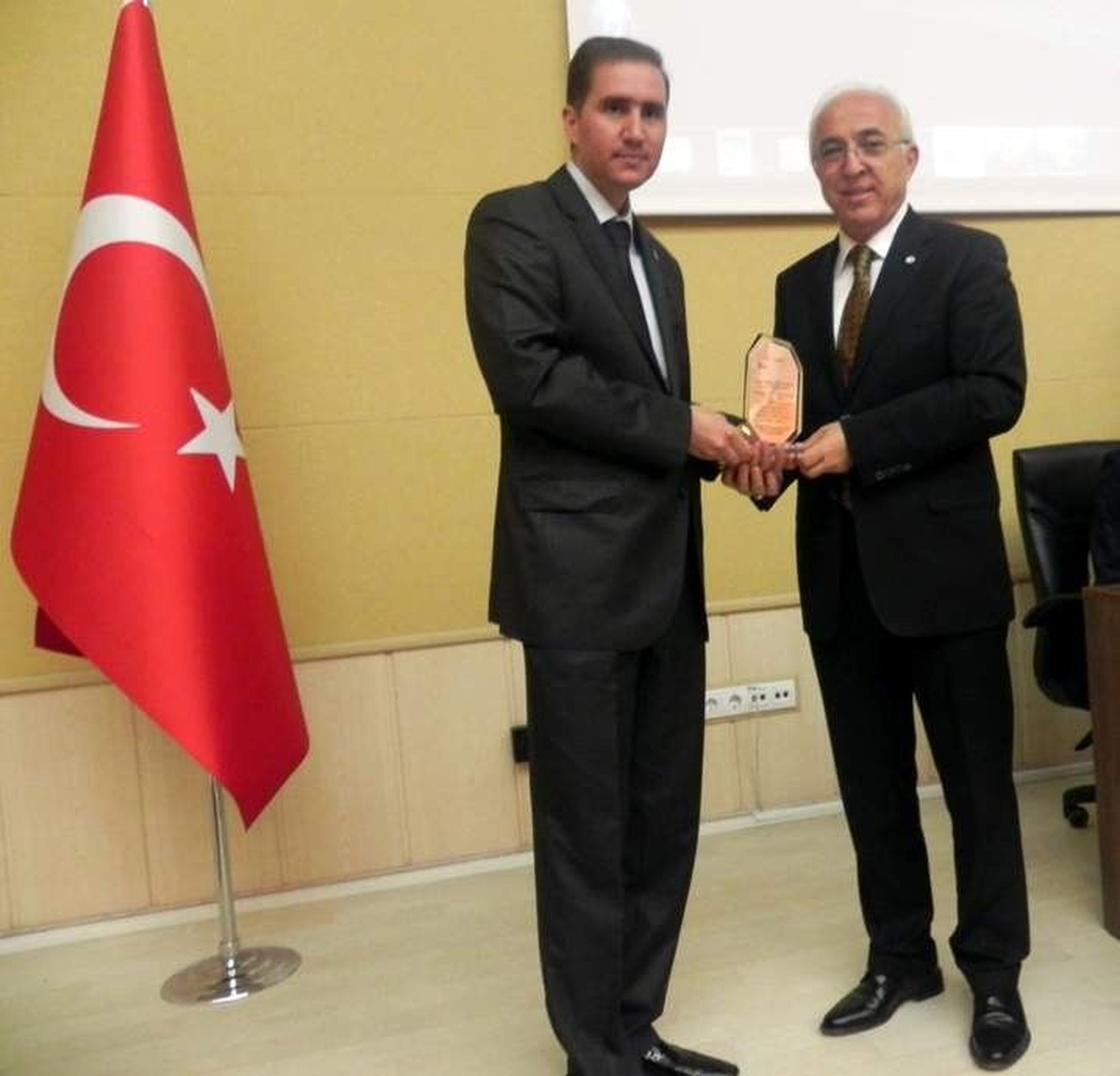 Kto Başkanı Hiçyılmaz\'dan Vergi Rekortmenlerine Tebrik