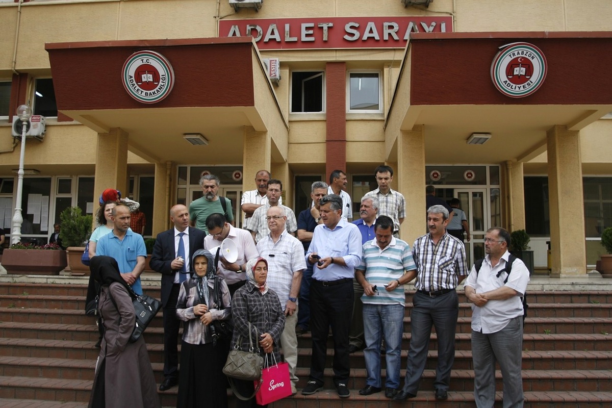 Ktü Farabi Hastanesi\'nde İşten Çıkartılan 10 İşçi Daha İşe Dönüş Davasını Kazandı