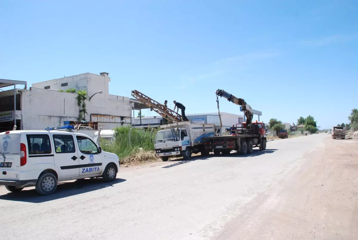 Kumluca Sanayi Sitesinde Temizlik Çalışması