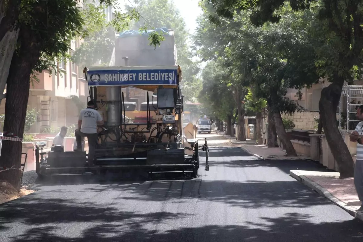 Şahinbey Belediyesi Kavaklık Mahallesinde Asfaltlama Yaptı