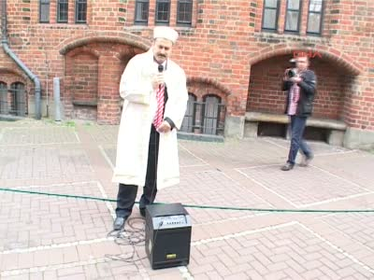 Solingen Kurbanları Hannover\'de Anıldı Solingen Kurbanları Hannover\'de Anıldı