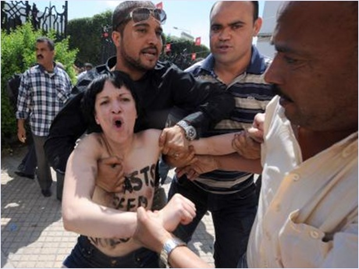 Tunus\'ta 3 Femen Aktivistinin Gözaltına Alınması