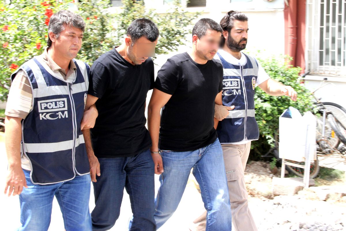 Adana\'da Uyuşturucu Operasyonları