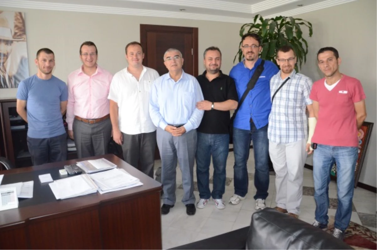 Gazetecilerden Başkan Baysan\'a Ziyaret