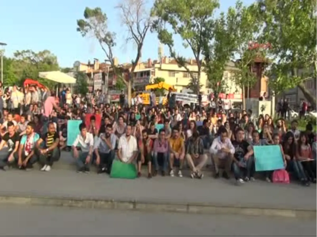 Konya\'da Gezi Parkı Protestosu