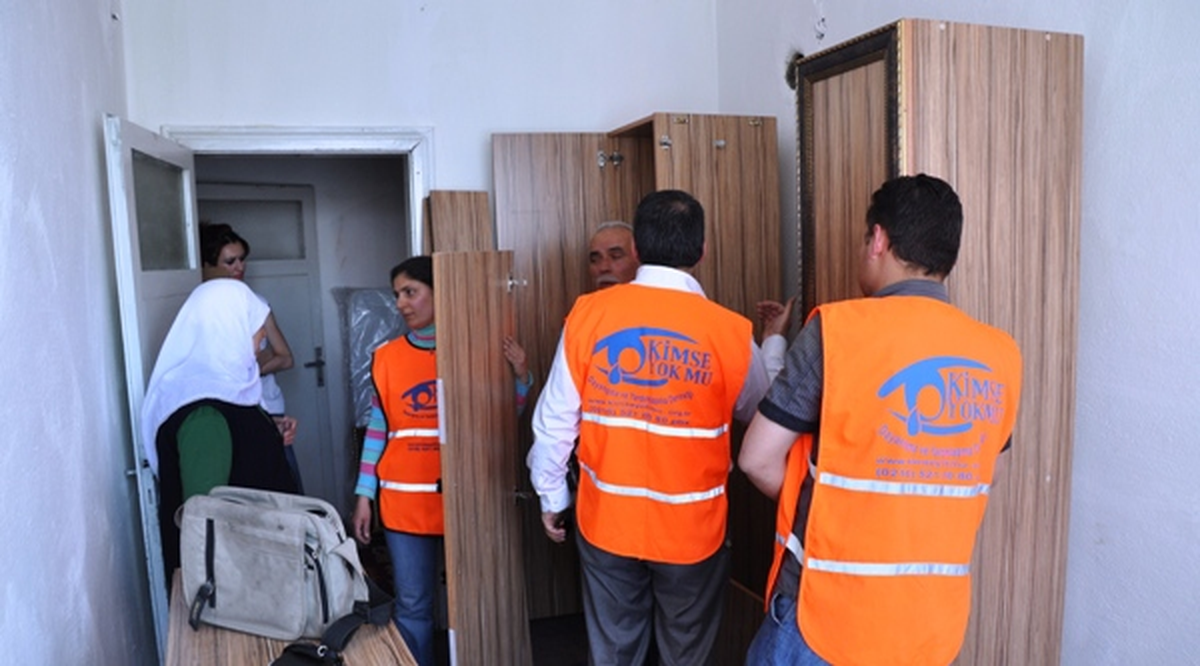 Yangın Mağduru Aileye Yardım Eli