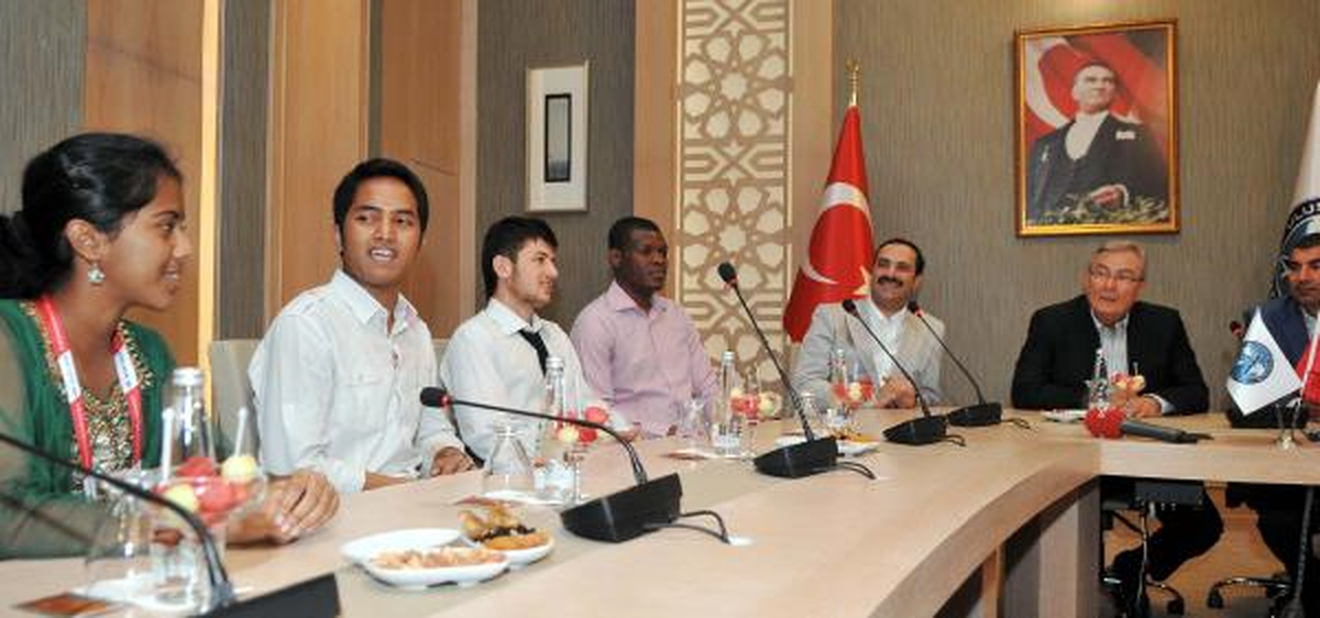 Deniz Baykal: Toplumun Huzuru, Kimsenin Mizaç Özelliklerine Kurban Edilemez