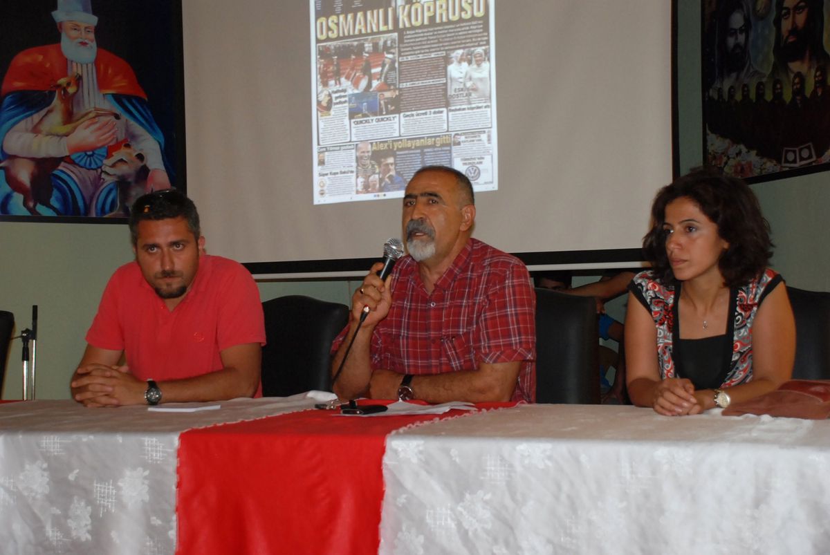 Didim\'de Aleviler Yer Sorununun Çözülmesini İstiyor