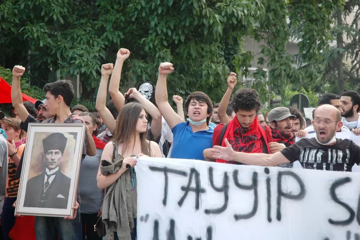 Eskişehir\'de \'Gezi Parkı\' Protestosu