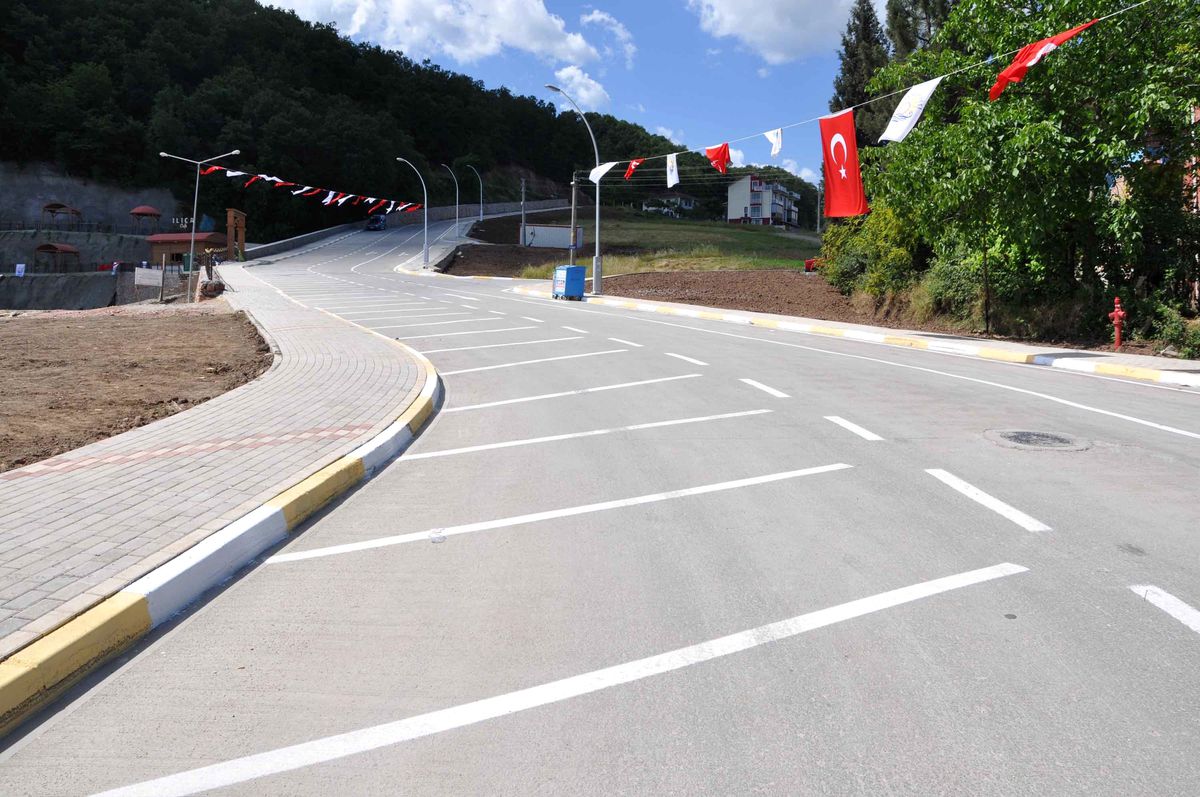 Gölcük Ilıca Caddesi Yenilendi