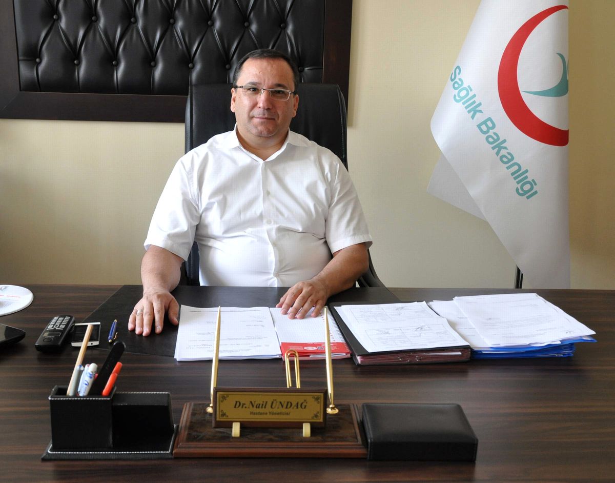 Ündağ; "Gelin, Kendinize Bir İyilik Yapın ve Sigarayı Bırakın"