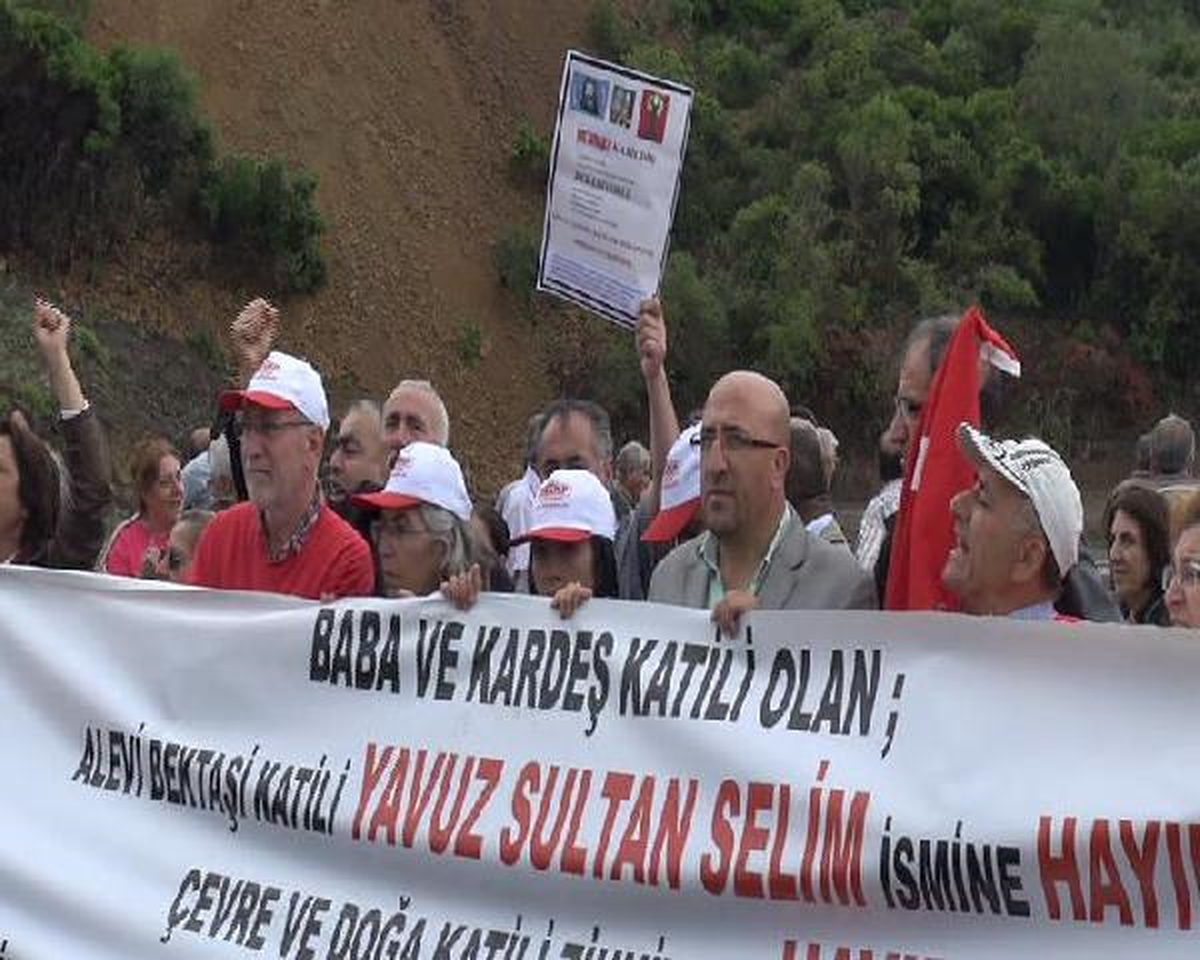 Aleviler\'den Üçüncü Köprüye Verilen İsme Tepki