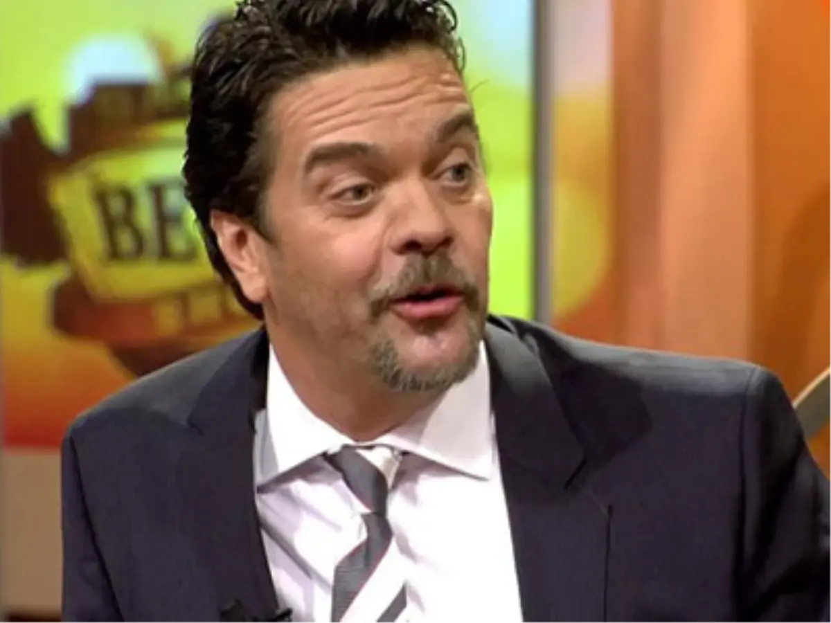 Beyazıt Öztürk: Beyaz Show Kaldırılmadı