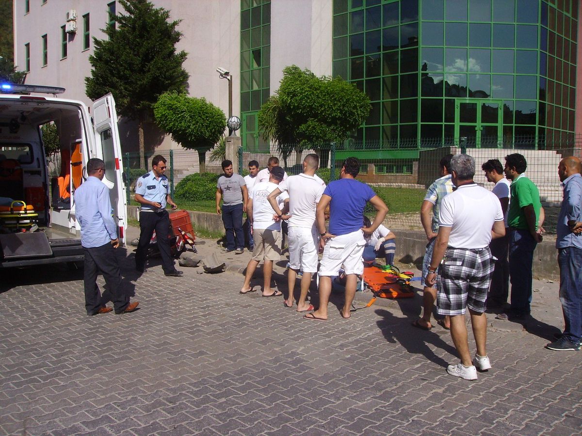 Marmaris\'te Trafik Kazası: 1 Yaralı