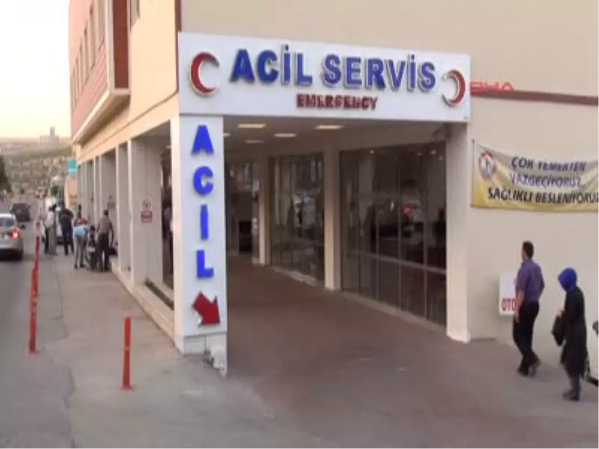 Sınırda Askeri Araçtan Düşen 2 Er Yaralandı