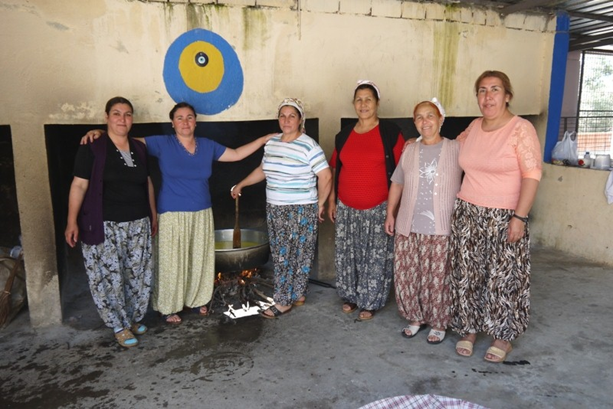 25 Yıl Sonra Açılan Sergi Köyde Bayram Coşkusu Yaşattı