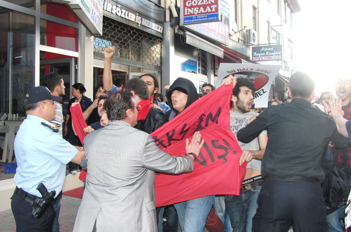Bartın\'da Taksim\'e Destek Eylemi