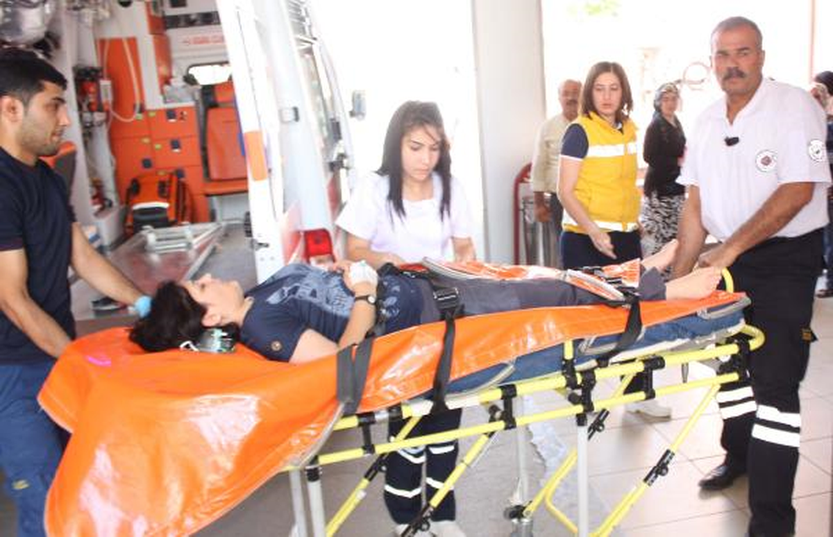 Eşiyle Tartışan Kadın Hap İçerek İntihara Kalkıştı