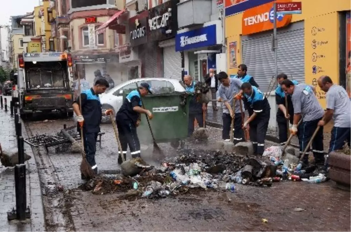 Esnaf Temizliğe Başladı