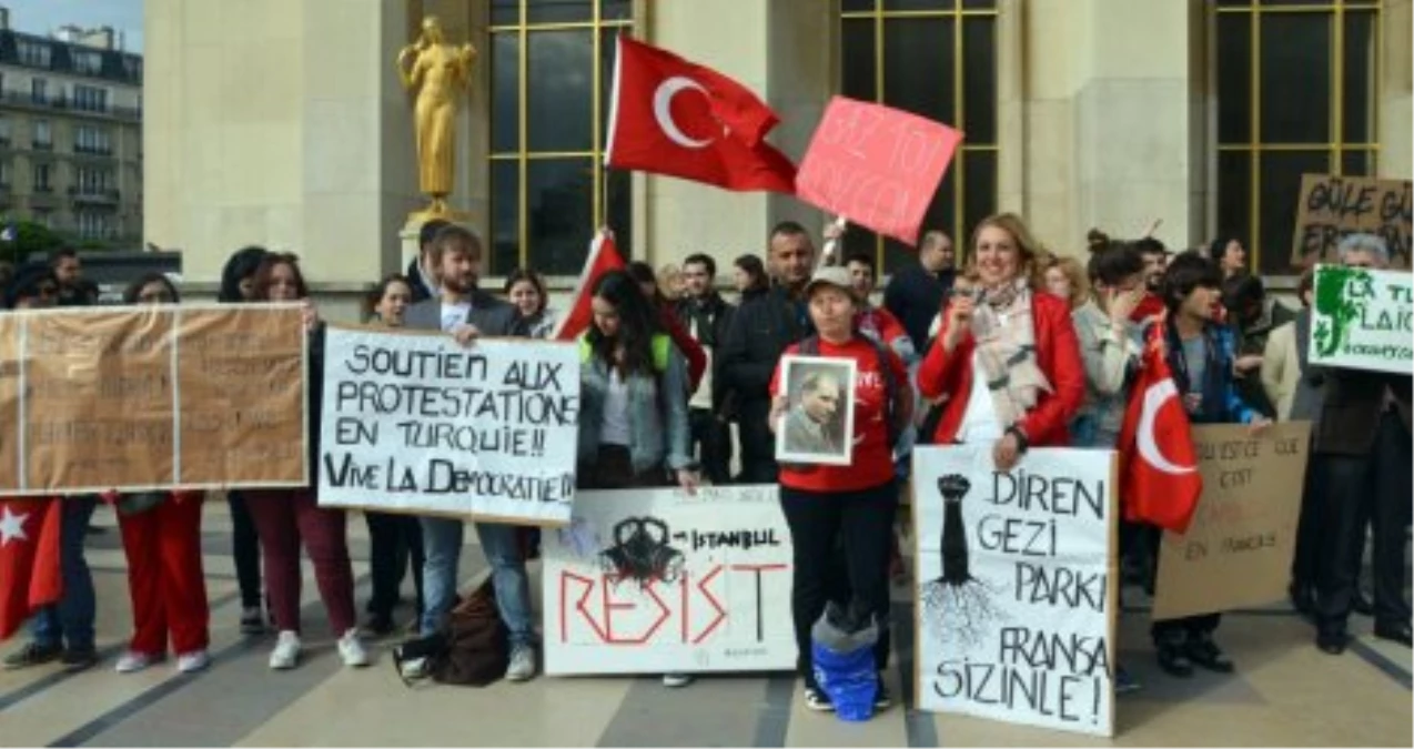 Fransa\'daki Türklerden Gezi Parkı Eylemine Destek