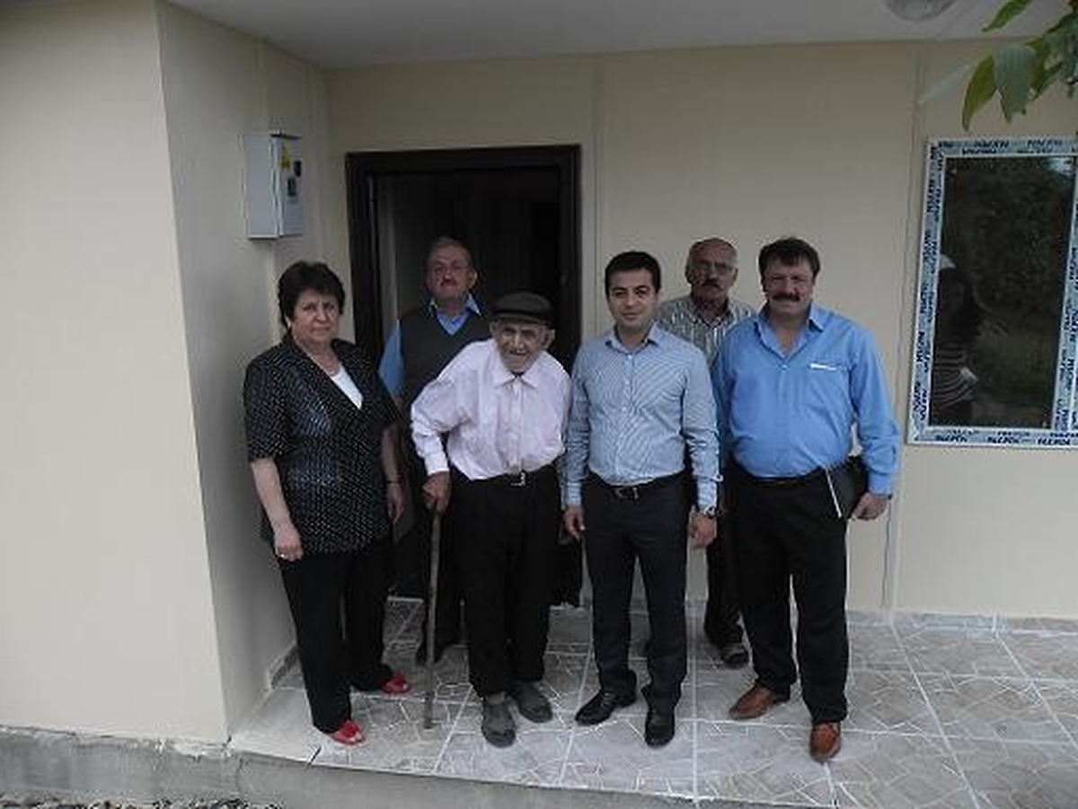 Gökçebey\'de Yoksul Ailelere Sydv Tarafından Barınma Yardımı Yapıldı