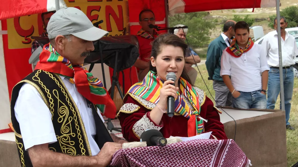 Göknebi Yörük Şenliğinde Gelenekler Canlandırıldı