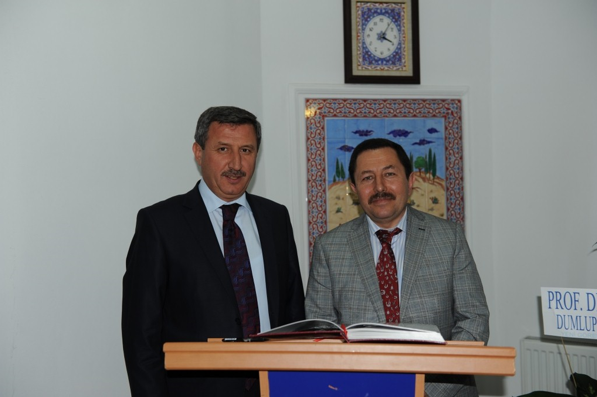 Yılmaz\'a Afyonkarahisar Valisi Balkanlıoğlu\'ndan Ziyaret