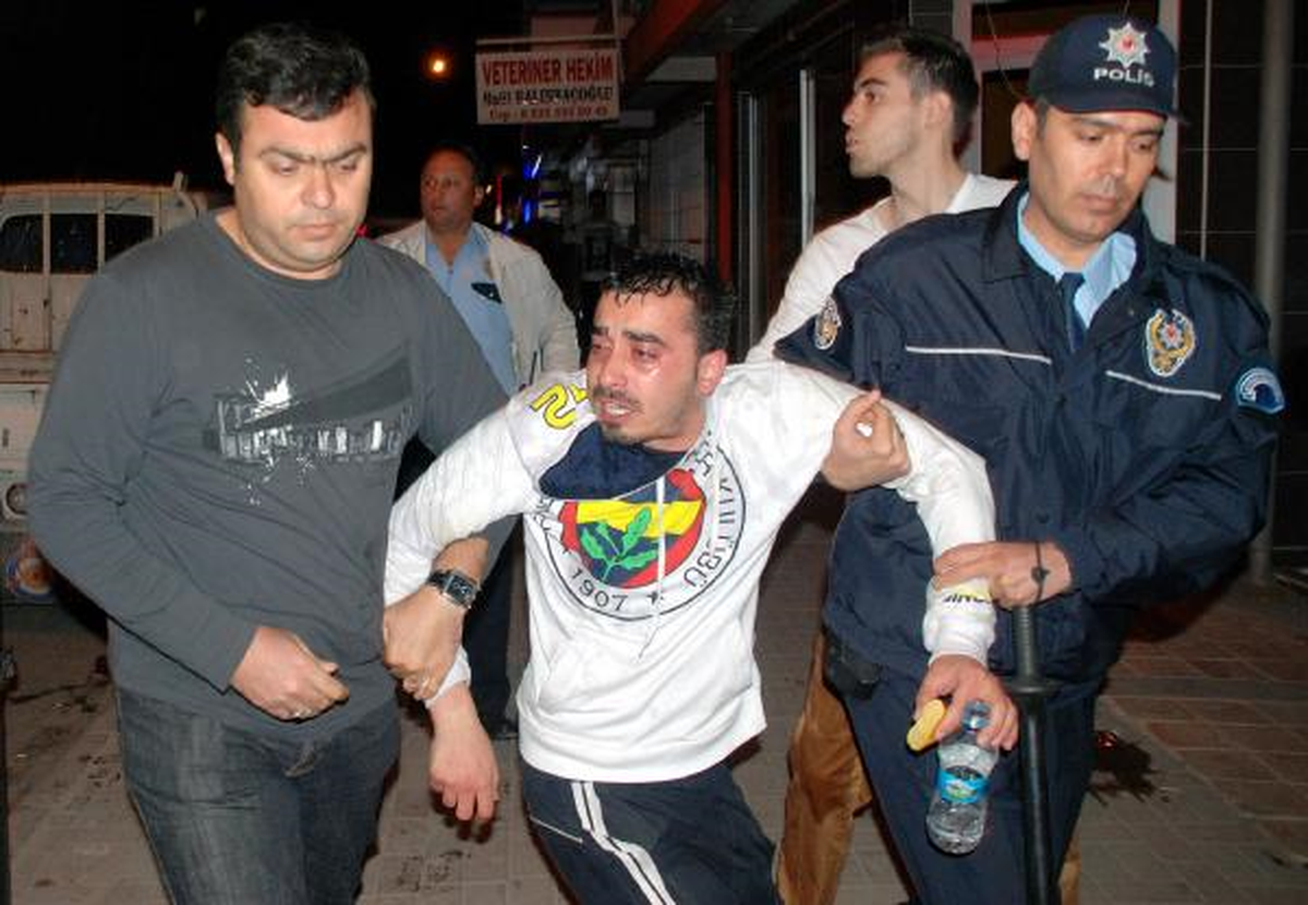 Afyonkarahisar\'da Gezi Parkı Eyleminde Kavga