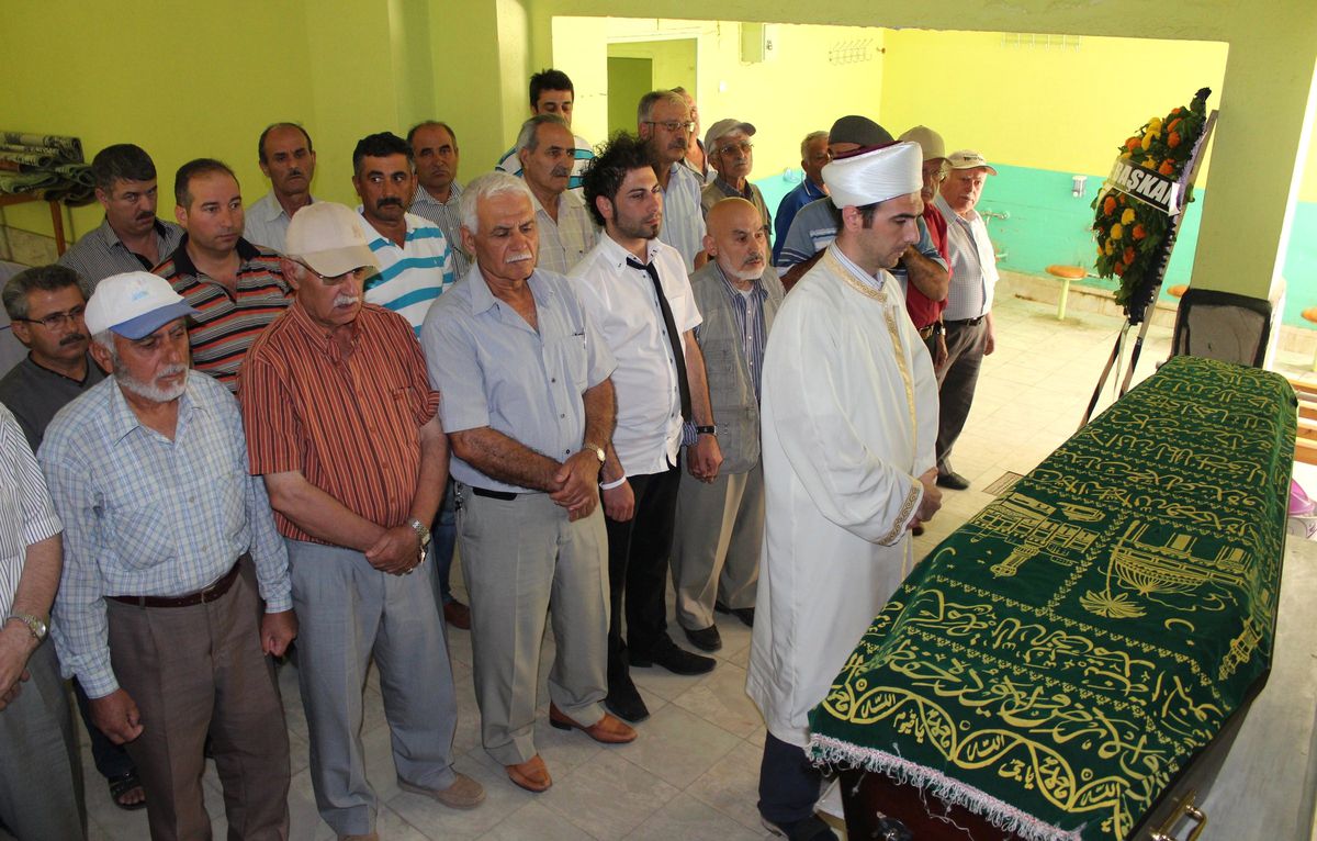 Eğitime Bağışlanan Kadavra İki Yıl Sonra Defnedildi