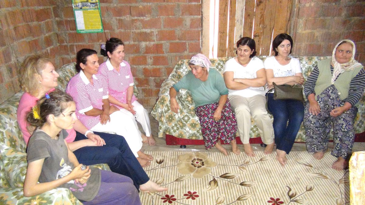 Gönül Elçileri Yardıma Muhtaçlara El Uzattı