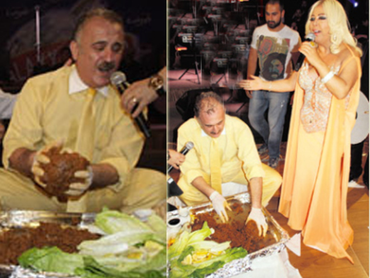 Safiye Soyman ve Faik Öztürk Çiğköfte Şov Yaptı