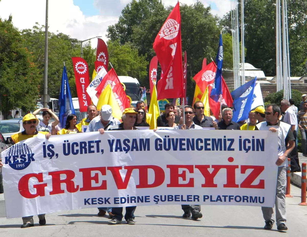 Sendikalardan Taksim Olaylarına Destek