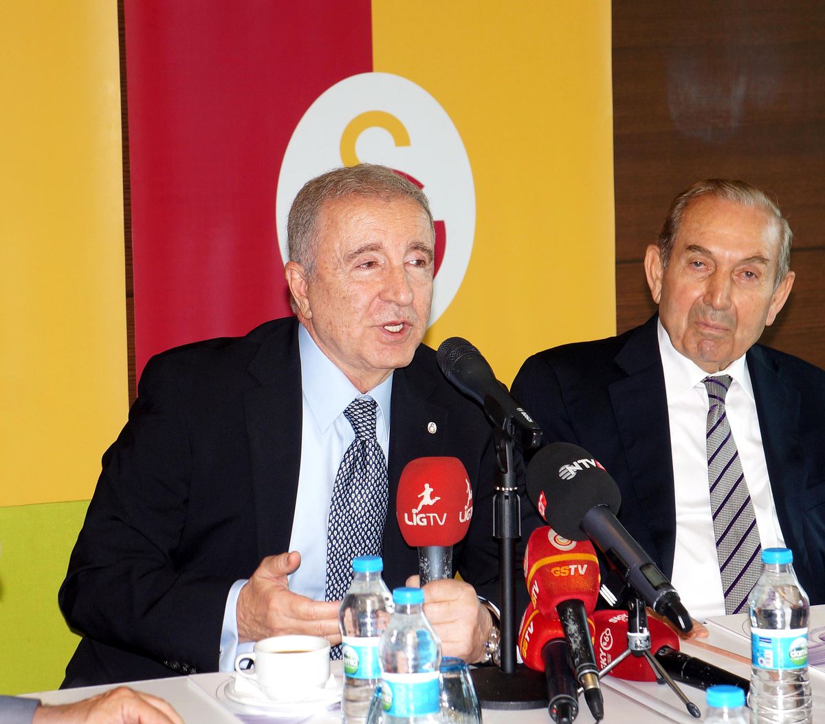 Ünal Aysal, Yeni Dönemde Hedef Büyüttü