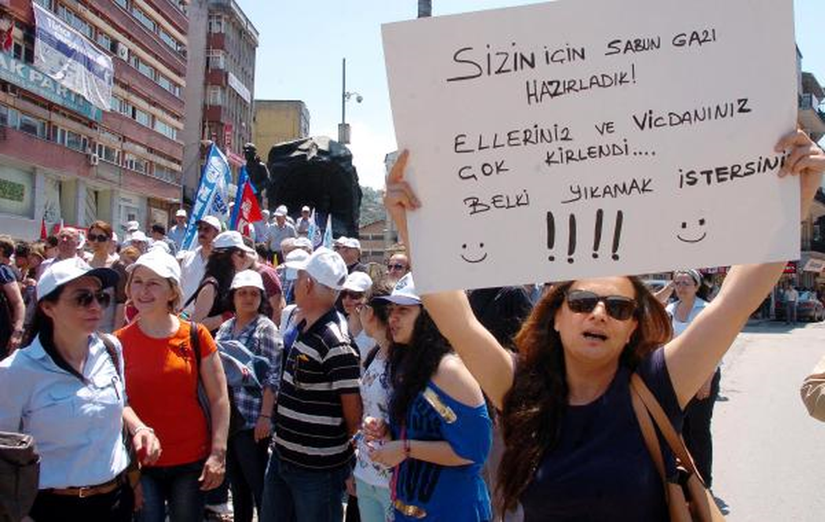 Zonguldak\'ta Memurlardan Gezi Parkı Tepkisi