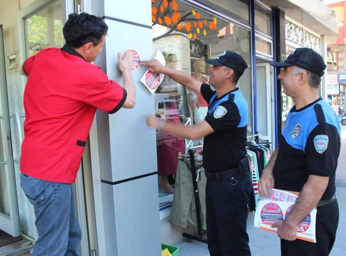 Beyşehir Polisi Vatandaşları Bilinçlendiriyor