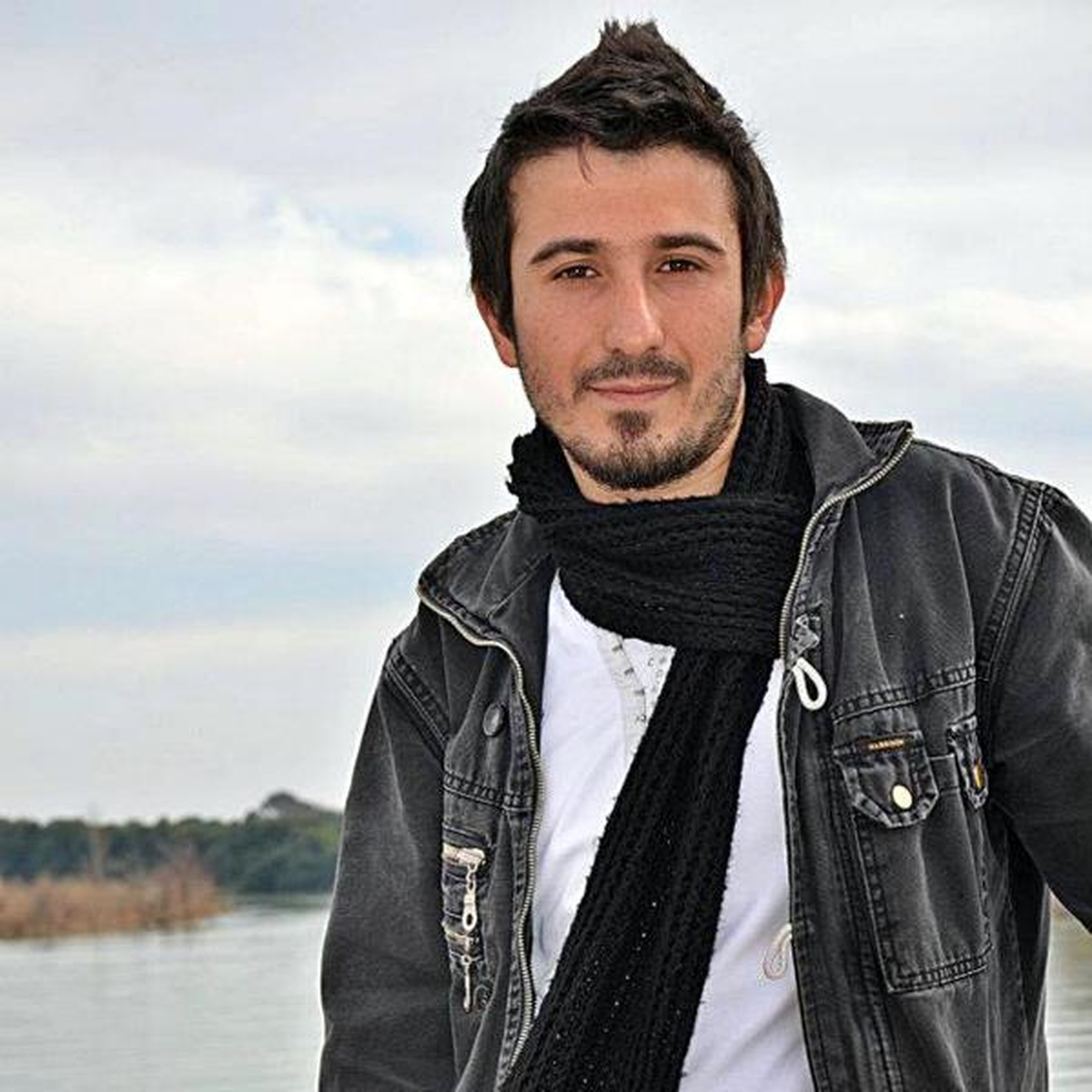 Kazada Ölen Foto Muhabiri Toprağa Verildi