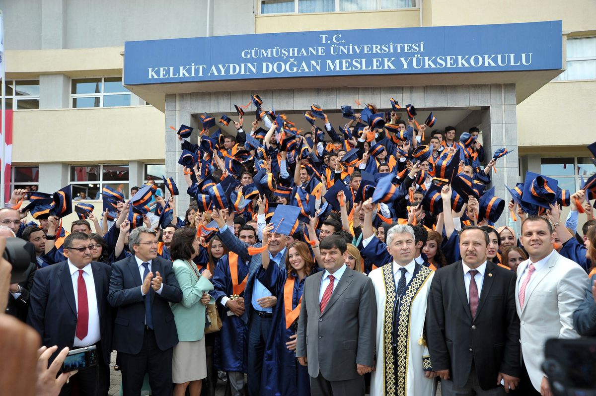 Kelkit Aydın Doğan Meslek Yüksekokulu Mezuniyet Töreni