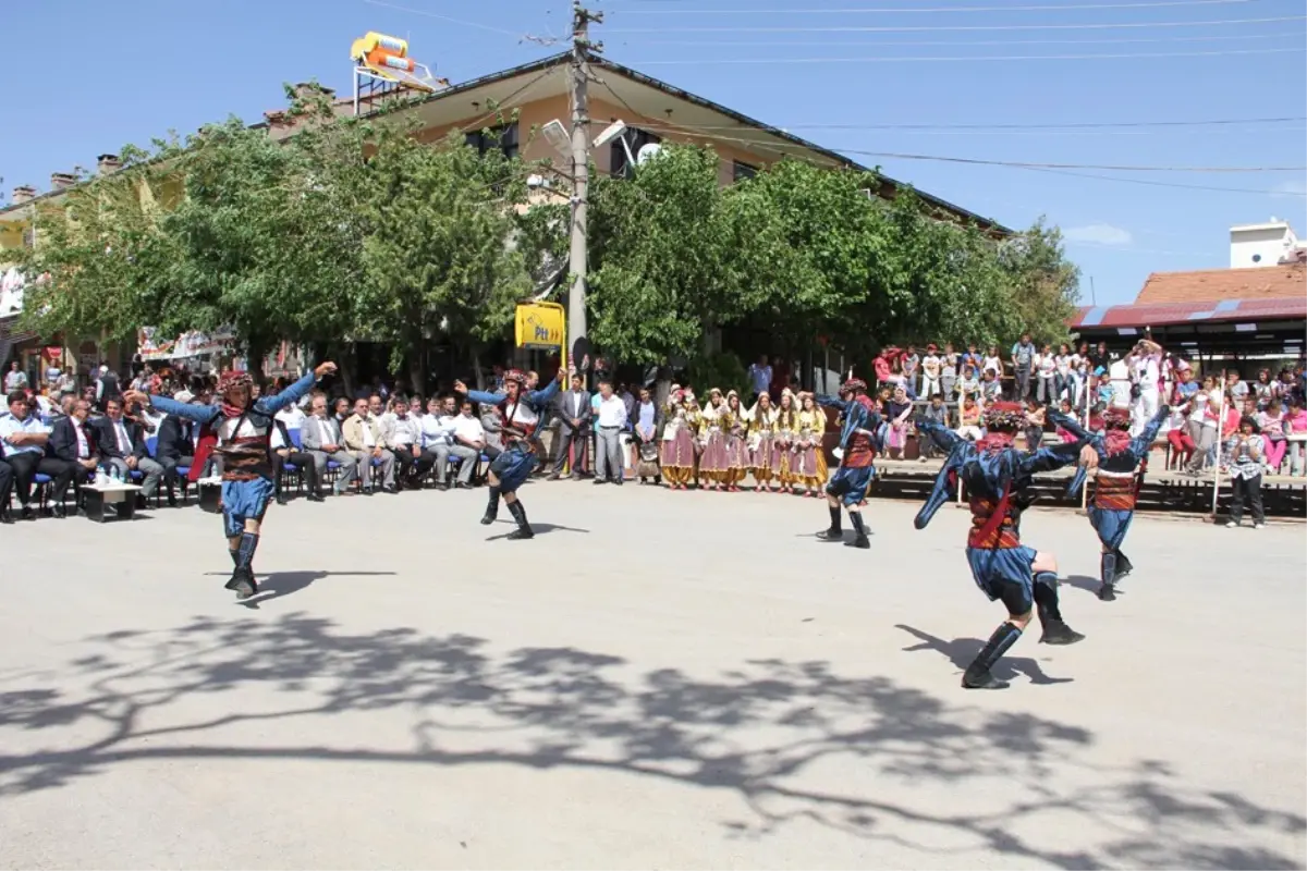 Kızılcabölük\'te Festival Coşkusu